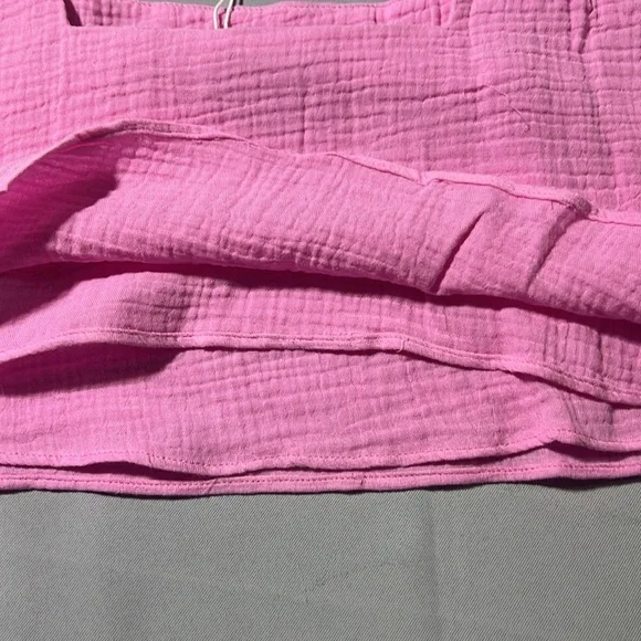 Show me your MuMu crop tank - Picture 3 of 6